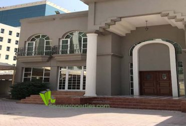 commercial villa rent Seef