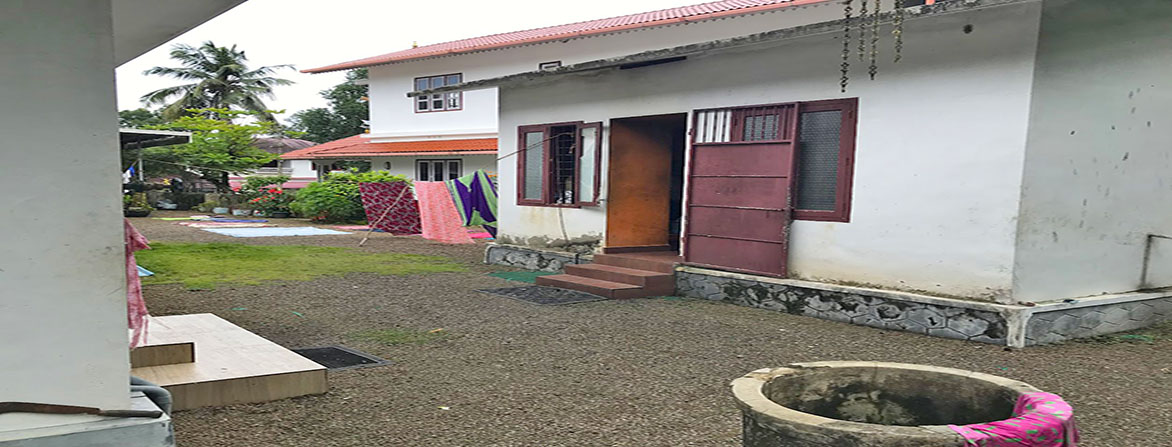 outside kitchen